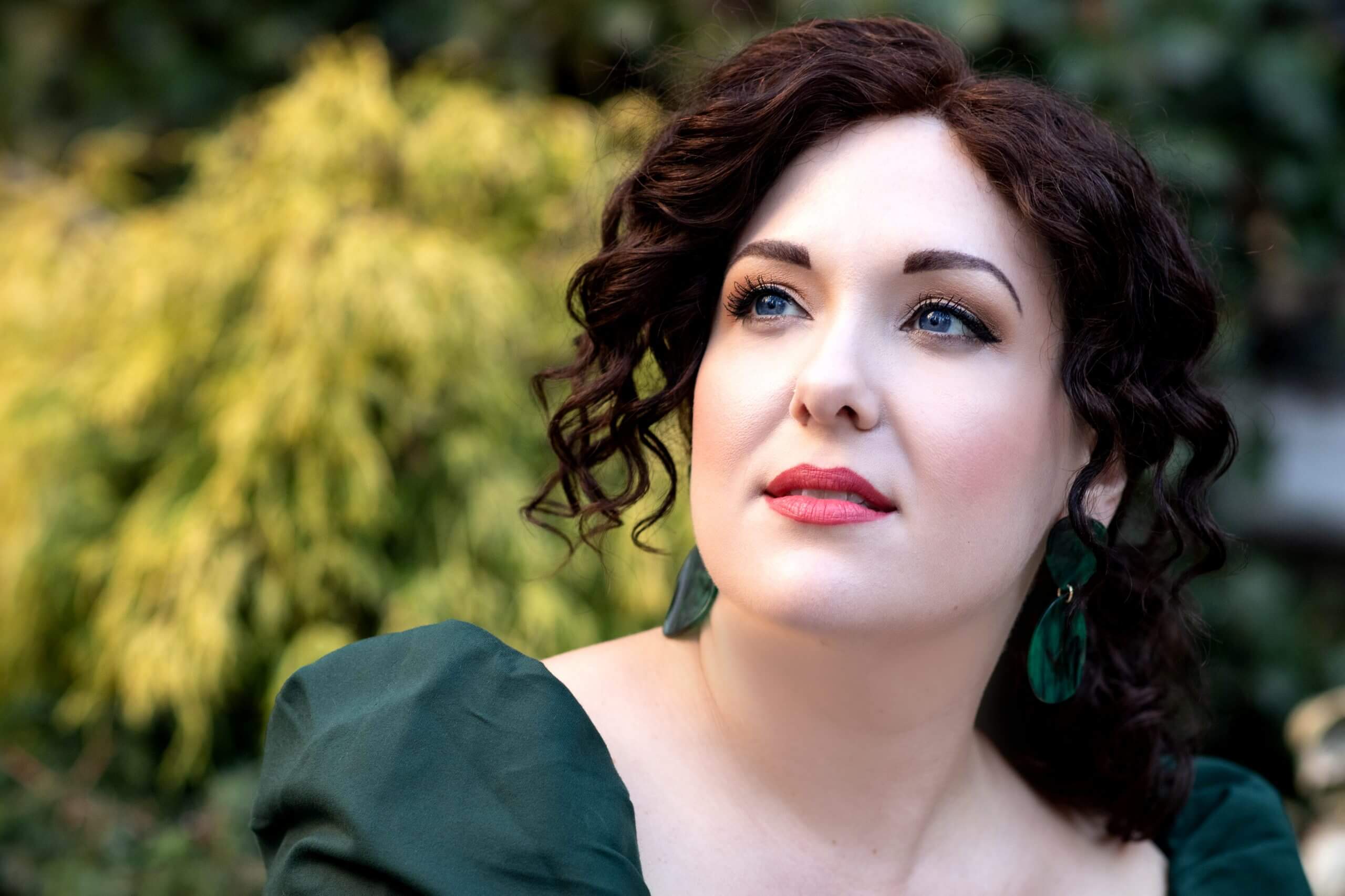 Classics 3 Toni Marie Palmertree, Soprano Image